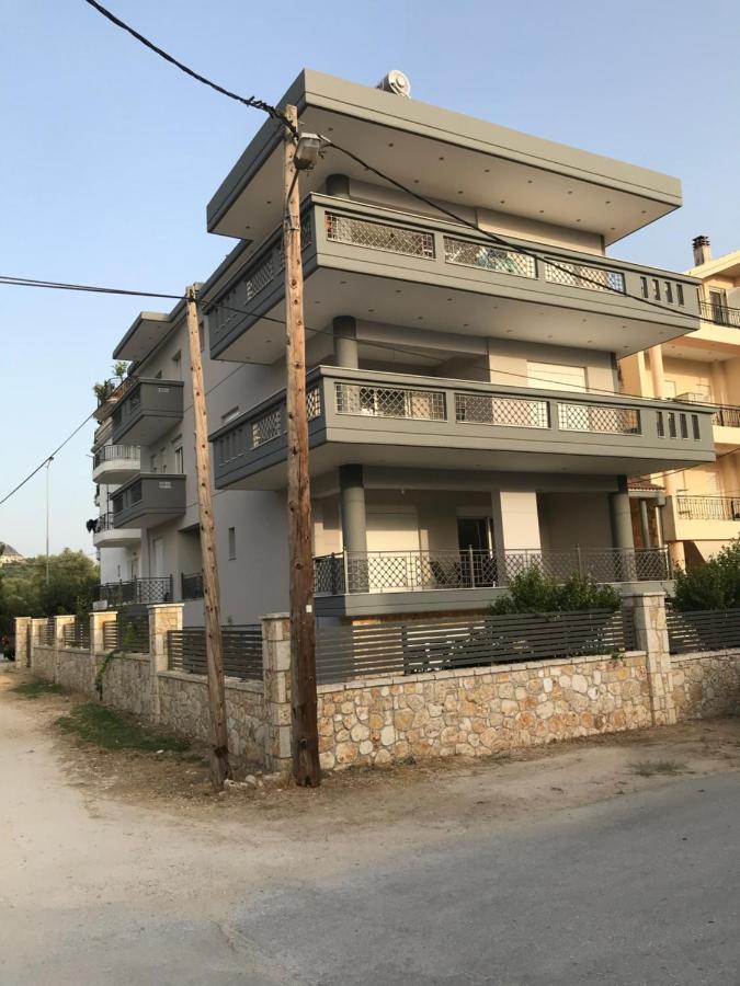Cyclops Luxury Apartments Igoemenitsa Buitenkant foto