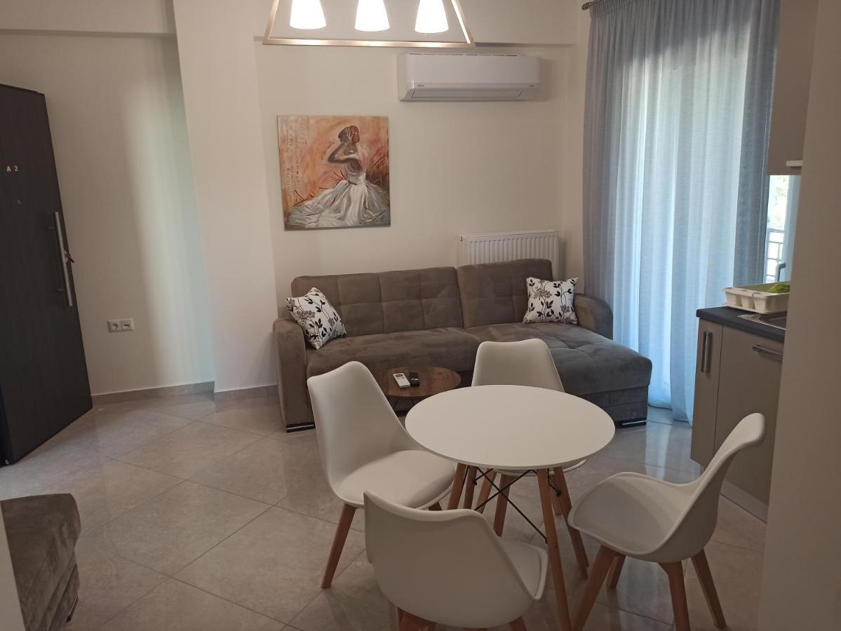 Cyclops Luxury Apartments Igoemenitsa Buitenkant foto