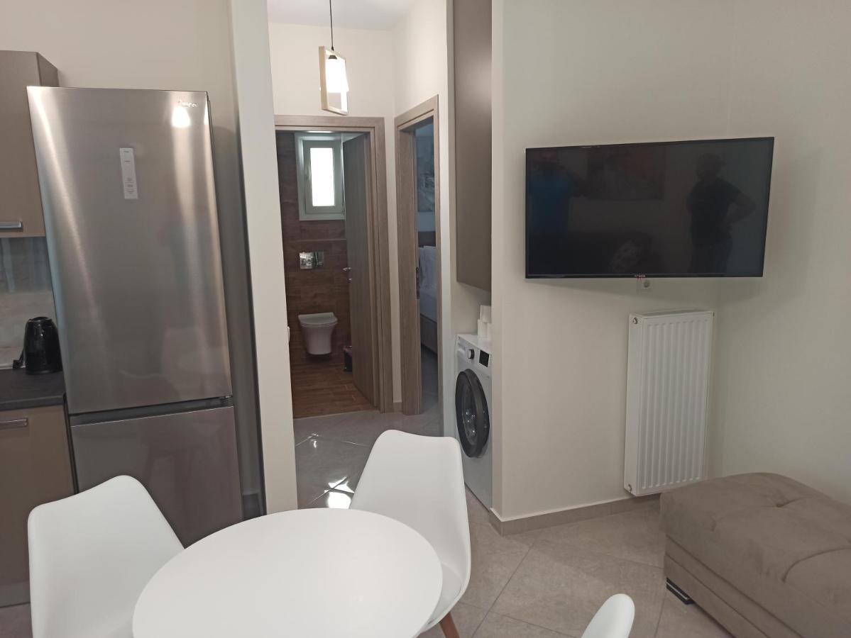 Cyclops Luxury Apartments Igoemenitsa Buitenkant foto