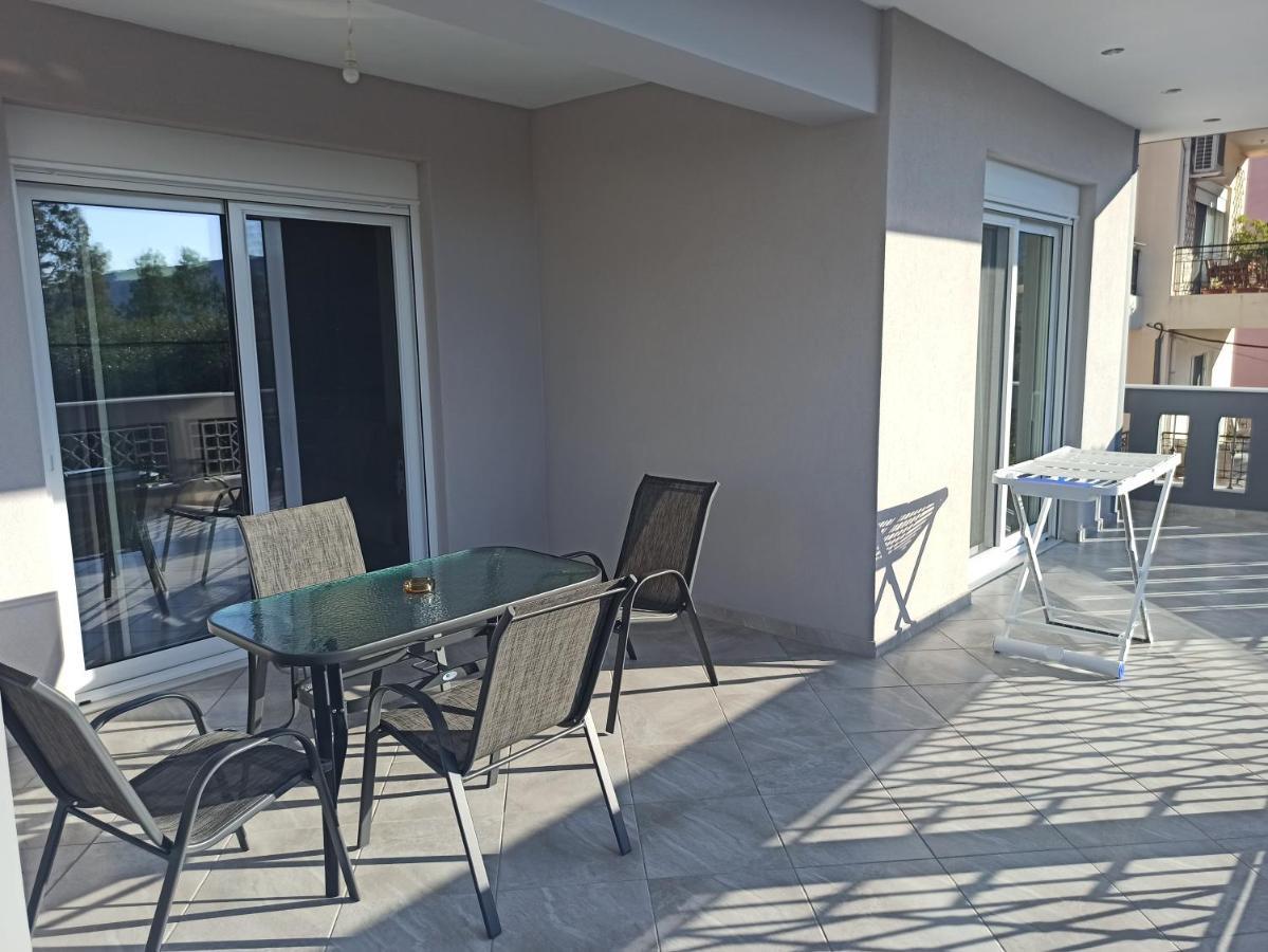 Cyclops Luxury Apartments Igoemenitsa Buitenkant foto
