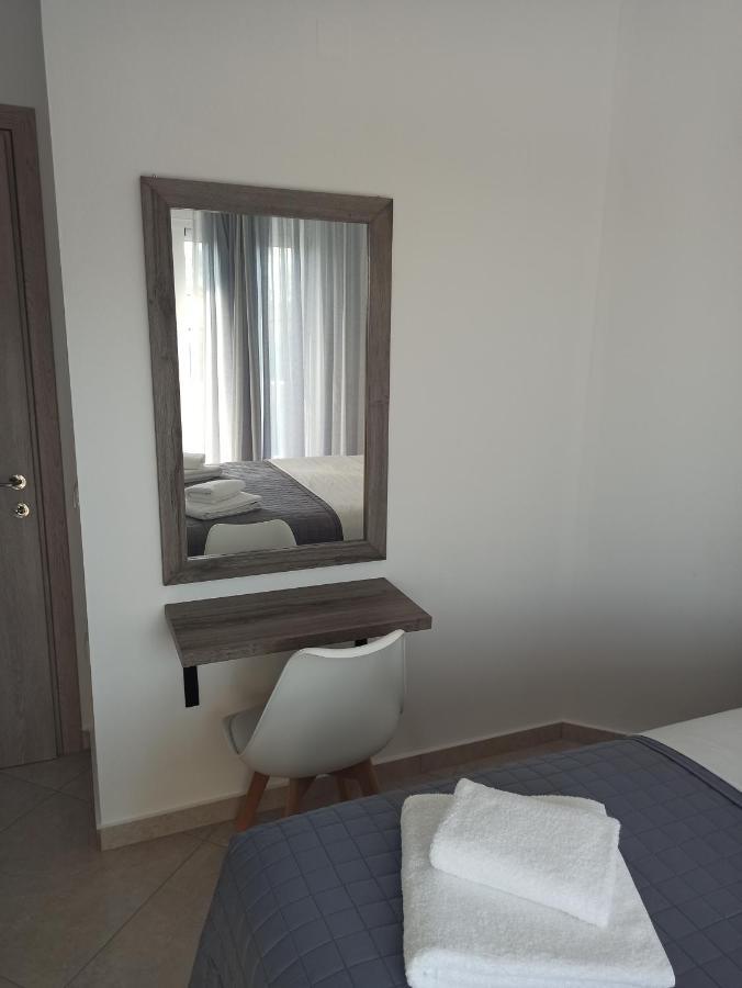 Cyclops Luxury Apartments Igoemenitsa Buitenkant foto