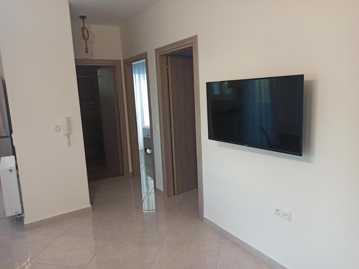 Cyclops Luxury Apartments Igoemenitsa Buitenkant foto