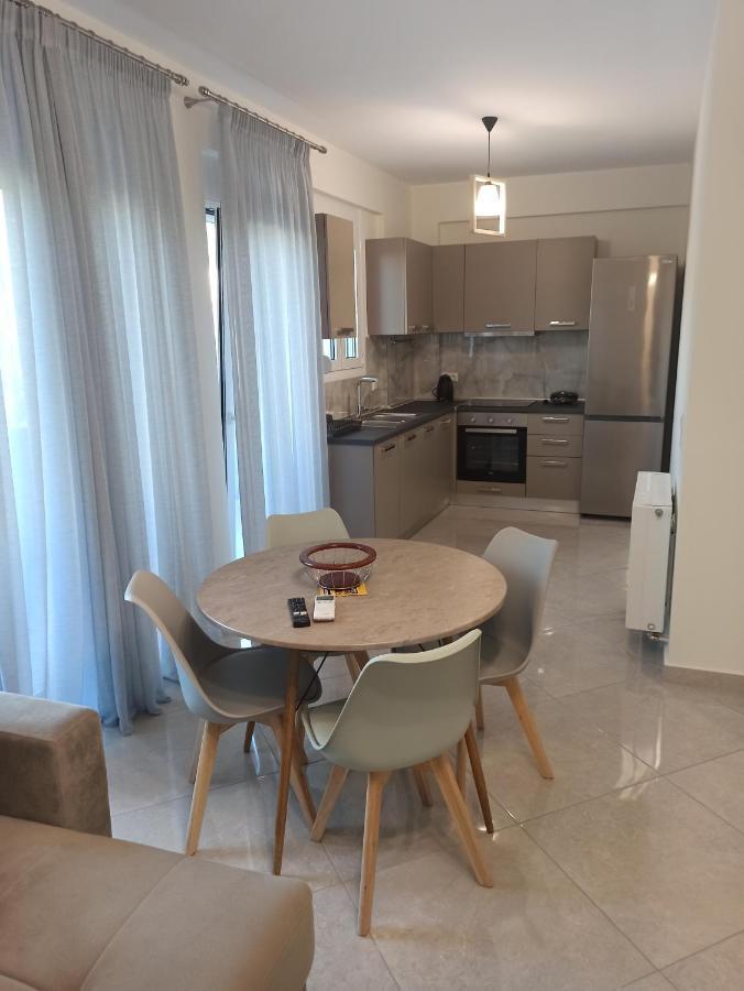 Cyclops Luxury Apartments Igoemenitsa Buitenkant foto
